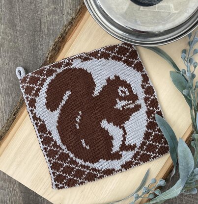 Woodland Squirrel Potholder