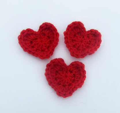 Love Heart Granny Square Motif Crochet pattern by Jessica Jorquera