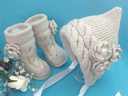 Pattern Knitting Baby Set Girl Newborn Hat and Uggs