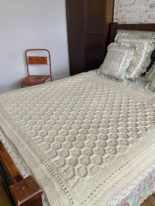 Cabled Trellis Blanket