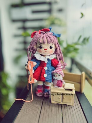 MABLE - miss clown doll