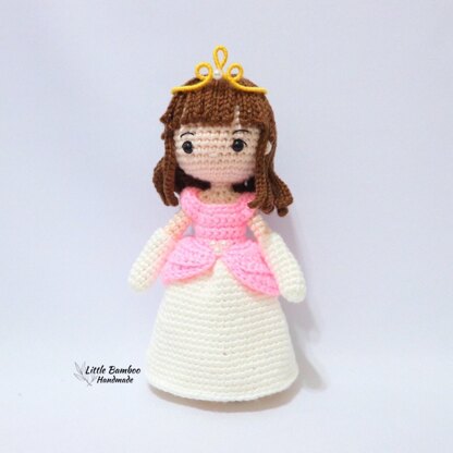 Crochet princess dress and hat for dolls (portuguese/spanish