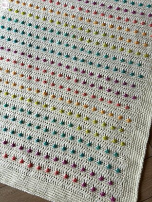 Dotty Bobble blanket