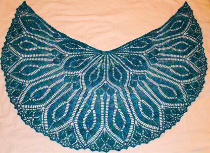 The Old Double Diamond Lace Shawl