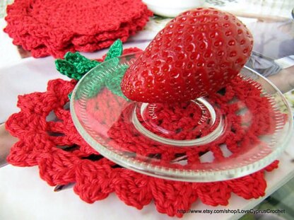 Crochet Strawberry Coaster