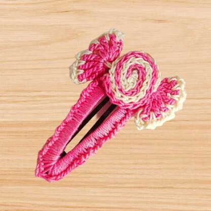 Crochet candy hair clip