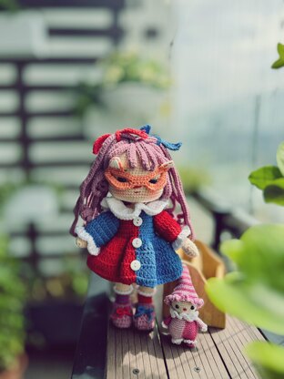 MABLE - miss clown doll