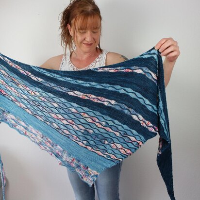 Girlfriend Shawl