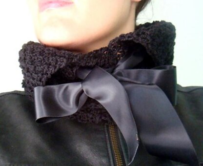 Easy Peasy Cowl