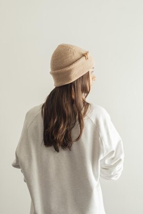 Slouchy Beanie for women+ Super easy knit hat + VIDEO