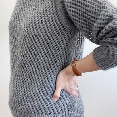 Simple Lace Pullover