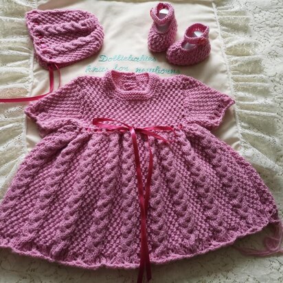 77. Cabled Dress Set