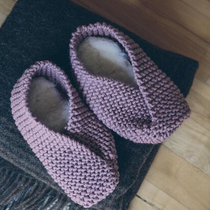 Slippers - knitting pattern