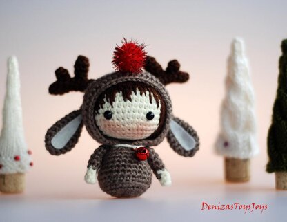 Christmas Deer Doll. Crochet Tanoshi.