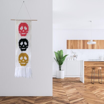 Simple Skull Portrait Tapestry