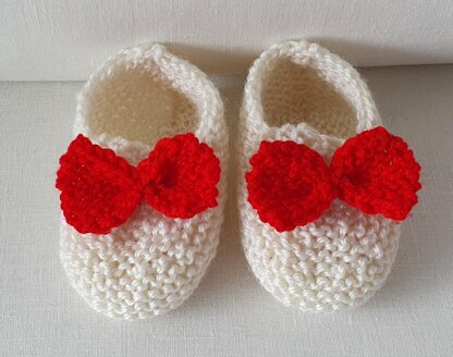 Gina - Baby shoes with a bow