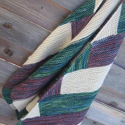 Leagrave shawl - knitting pattern