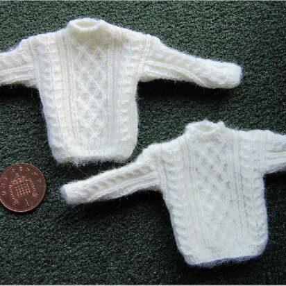 1:12th scale Unisex Aran jumpers