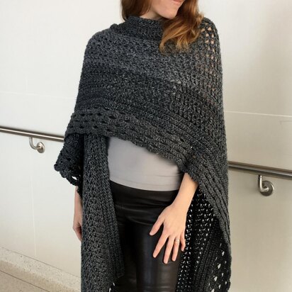 Crochet Wrap Pattern: Really Racy Ruana