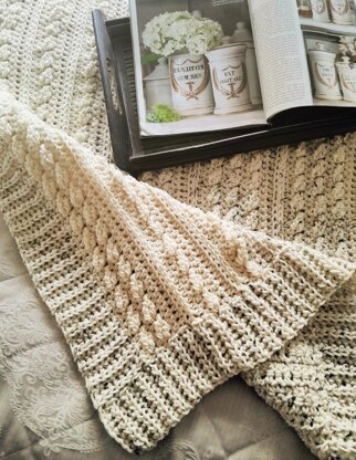 Irish Cream Cable Blanket