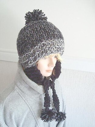 423, KNITTED EARFLAP HAT, age 8 to adult