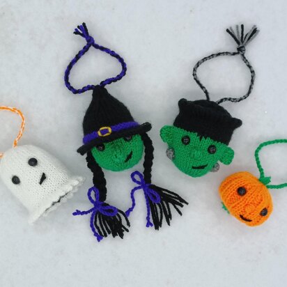 PDF DK Spooky Halloween Baubles knitting pattern Garland EASY Pumpkin/Ghost/Witch/Frankenstein