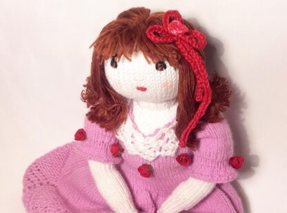 Doll knitting pattern - N. 12