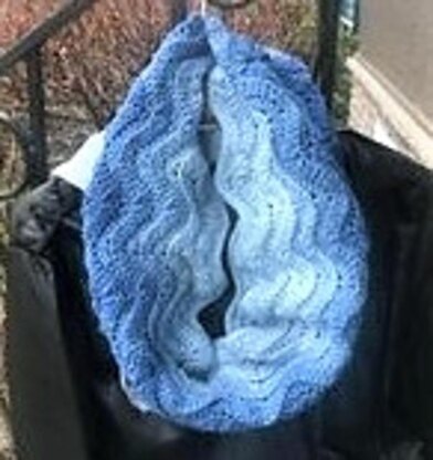 Crystal Waves Cowl