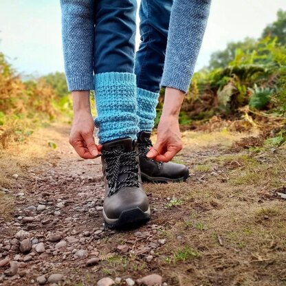 Frosted Pine Leg Warmers & Yoga Socks