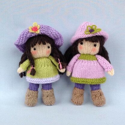 Little Belles - Small Knitted Dolls