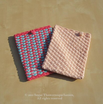 Raspberry & Blue iPad Case Crochet Pattern