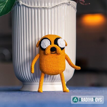 Jake the Dog by AradiyaToys