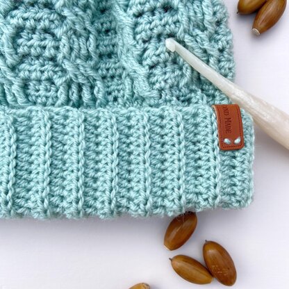 Neo Mint Crochet Cable Hat