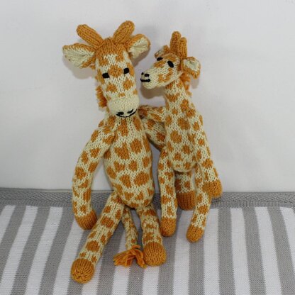 Cute Mother and Baby Giraffe Toys