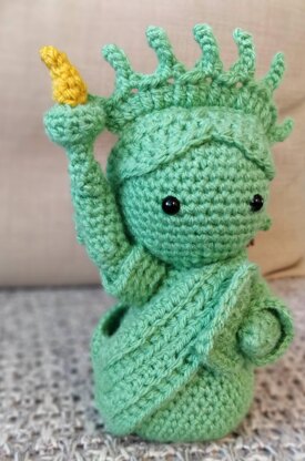 Statue of Liberty Amigurumi doll