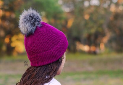 The Easiest Knitted Hat Ever - Yay For Yarn