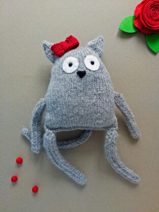 Alexis the Cat - Toy Knitting Pattern