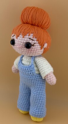 Marie - Amigurumi doll pattern