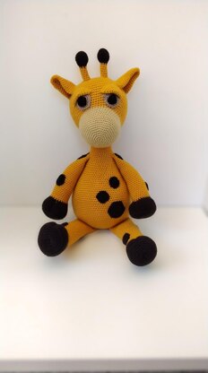 Gerry the Giraffe Crochet Pattern