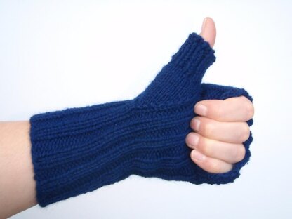 Thumbs up mitts