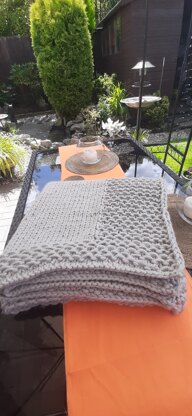 Chunky Throw