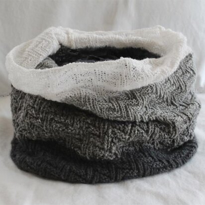 Textured Snood