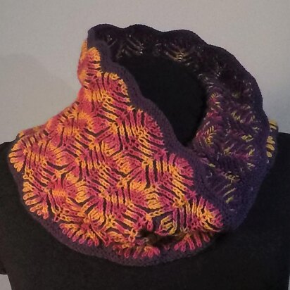 Abutilon Brioche Stitch Cowl