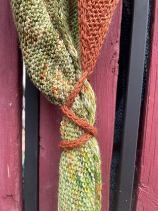 Logamancy (Advent Mystery Shawl KAL 2024)