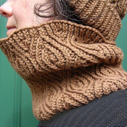 Almond Cowl