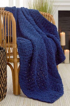 Simple Textured Knit Throw in Red Heart Sweet Home - LM6439 - Downloadable PDF
