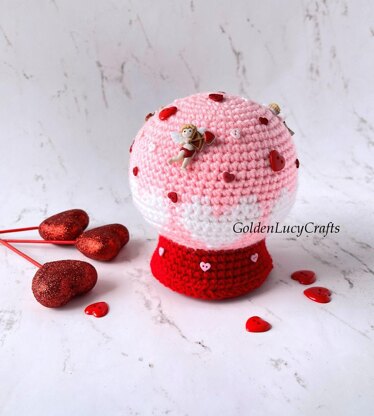 Valentine’s Day Snow Globe