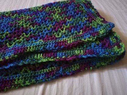 Easy baby blanket (Vstitches)