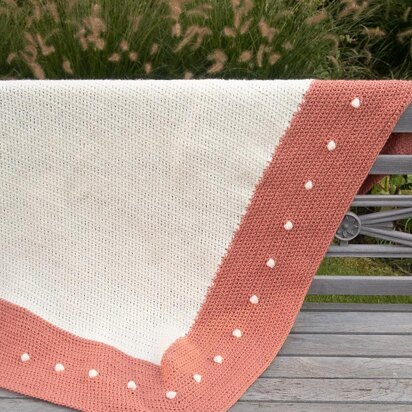 Polka Dots Edge Blanket