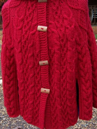 Nollag Seal (Christmas Shawl) cape